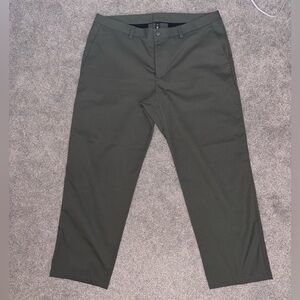 Lululemon Mens ABC Classic-Fit Trouser 38x32L - Smooth Twill - Army Green - EUC